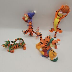 Hallmark Disney Winnie The Pooh Tiger Christmas Tree Ornamant Lot Of 4